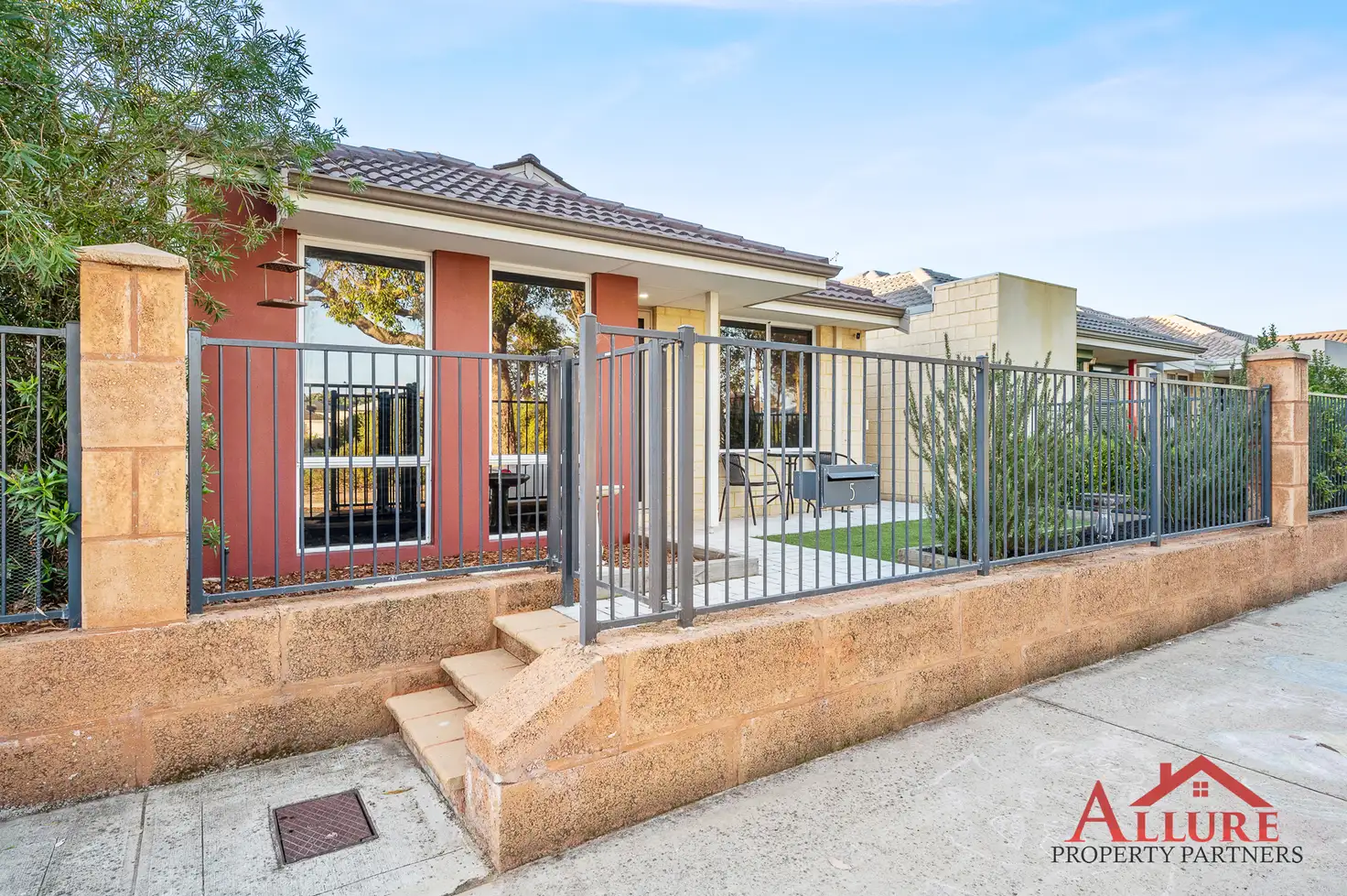 Main view of Homely house listing, 5 Molonglo Cres, Baldivis WA 6171
