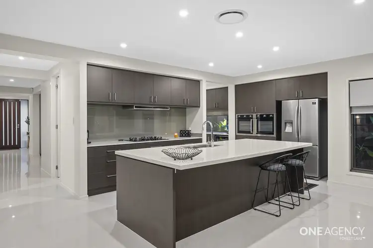 Third view of Homely house listing, 8 Regal Cl, Heathwood QLD 4110