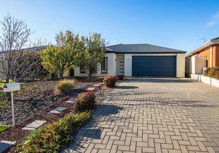 10 Albatross St, Wallaroo SA 5556