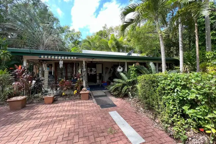26 Newman St, Cooktown QLD 4895