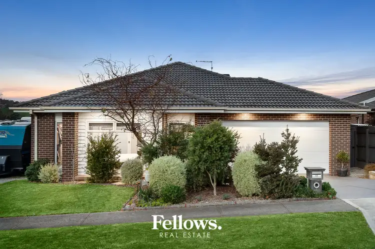 58 Outlook Drive, Drouin VIC 3818