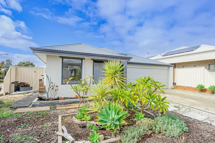Fourth view of Homely house listing, 16 Pardillo Way, Caversham WA 6055