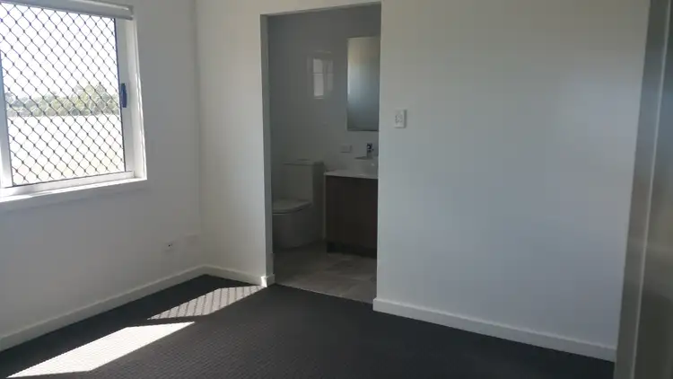 Sixth view of Homely semi-detached listing, 2A+B Chandon Court, Hillcrest QLD 4118