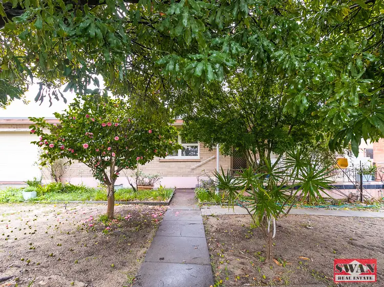 4 First Ave, Woodbridge WA 6056