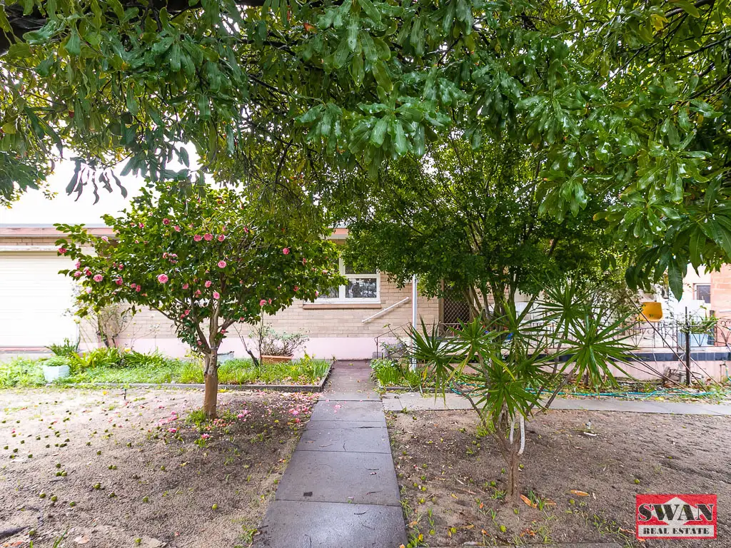 Main view of Homely house listing, 4 First Ave, Woodbridge WA 6056