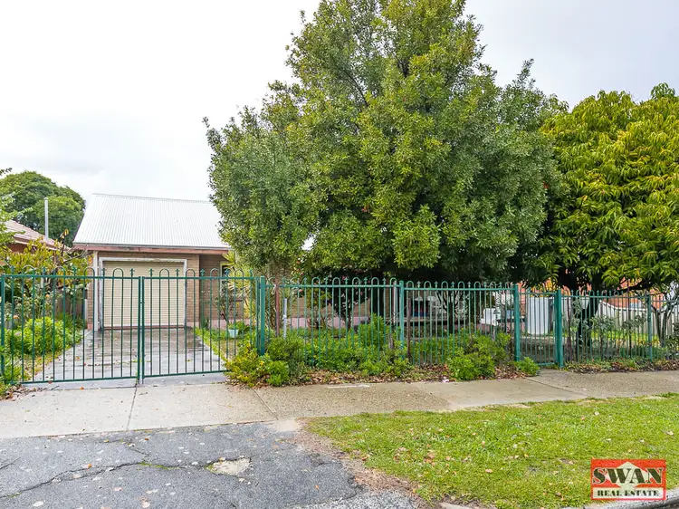 Second view of Homely house listing, 4 First Ave, Woodbridge WA 6056