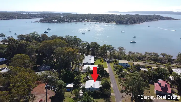 6-8 Sunset Strip Street, Karragarra Island QLD 4184