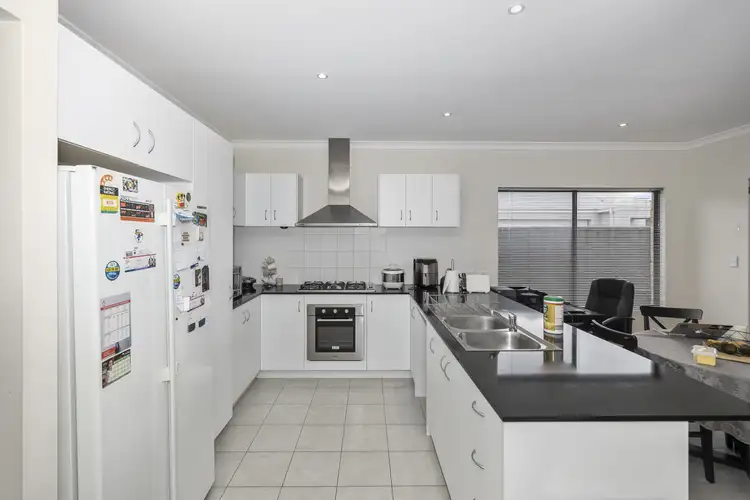 Fourth view of Homely unit listing, Unit 10/14 Wallangarra Rd, Carramar WA 6031