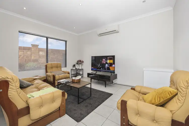 Seventh view of Homely unit listing, Unit 10/14 Wallangarra Rd, Carramar WA 6031