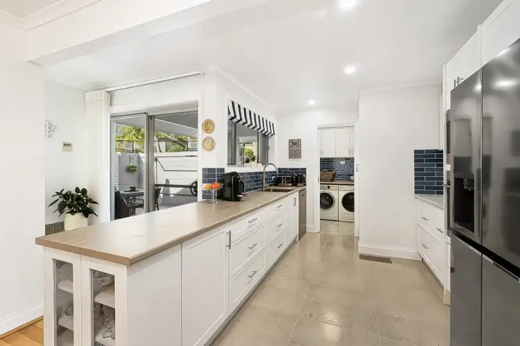 Second view of Homely townhouse listing, 105 Kingfisher Cct, Cams Wharf NSW 2281