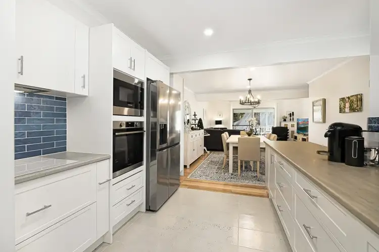 Fifth view of Homely townhouse listing, 105 Kingfisher Cct, Cams Wharf NSW 2281