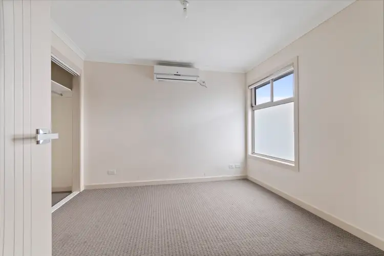 Main view of Homely unit listing, Unit 2/2 Evans Ct, Broadmeadows VIC 3047