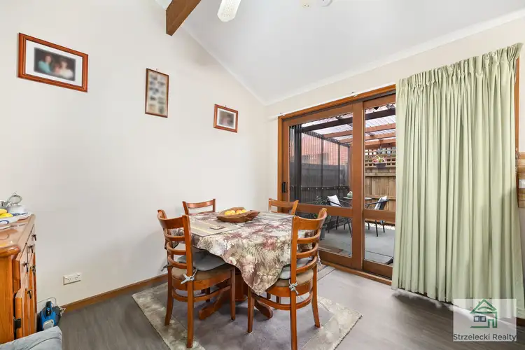 Sixth view of Homely unit listing, 40 West Vale Dr, Morwell VIC 3840