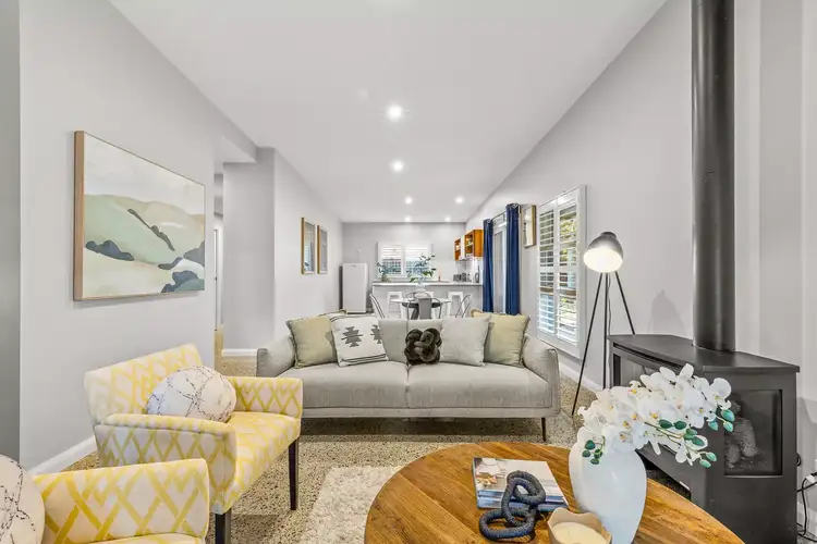 239-243 Leura Mall