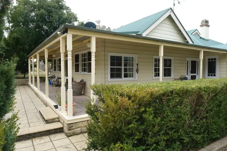 67 Fishers Rd, Inverell NSW 2360
