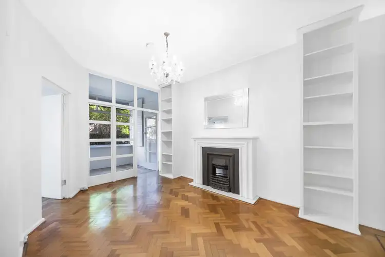 47 Carabella Street