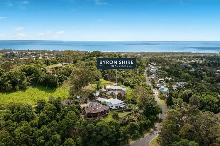 8 Weeronga Way, Ocean Shores NSW 2483