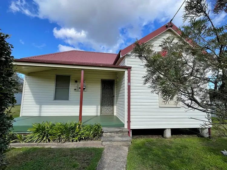 1 William St, East Branxton NSW 2335