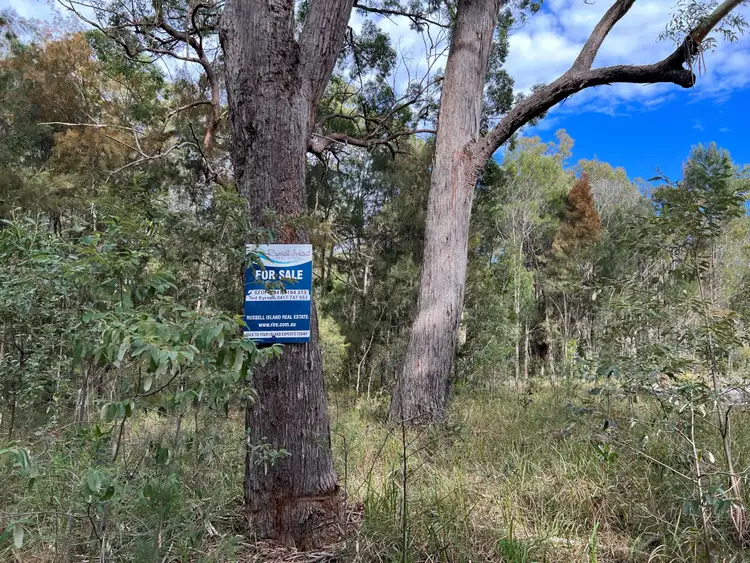 4 JEWEL ST, Russell Island QLD 4184