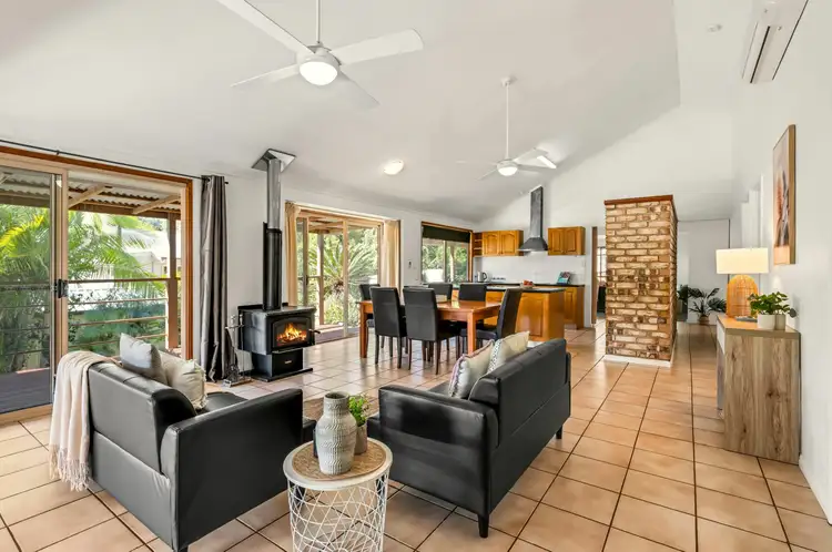 34 Nicklin Rd, Palmwoods QLD 4555