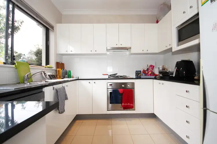 Third view of Homely villa listing, 2/8 Leonard Place, Marsfield NSW 2122