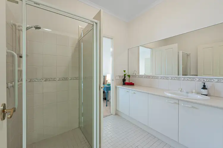 Fourth view of Homely unit listing, Unit 27/21-25 Parkhill Dr, Berwick VIC 3806