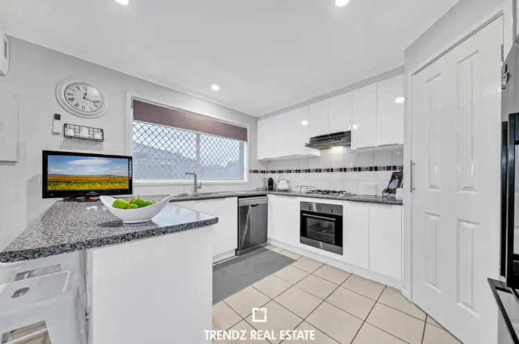 Fifth view of Homely house listing, 15 Kulkami Way, Cranbourne West VIC 3977