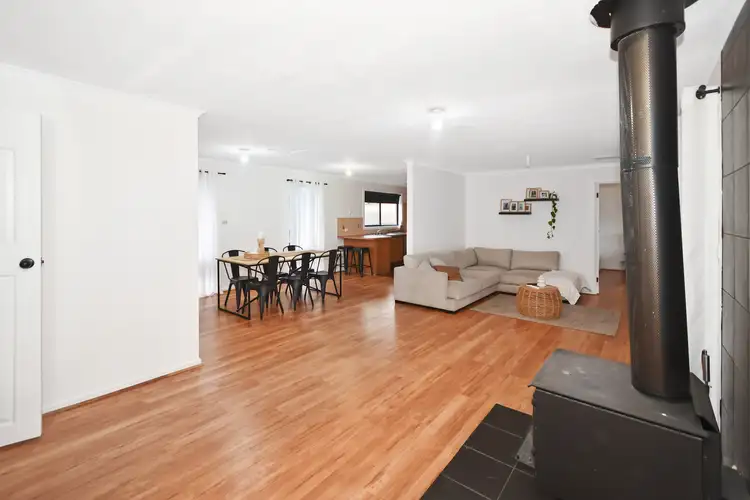 Fourth view of Homely house listing, 1 Lindsay Ct, Stawell VIC 3380