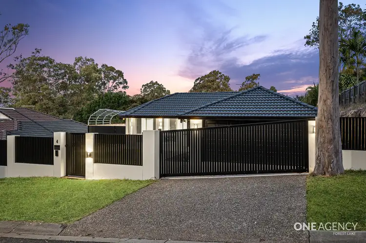 4 Cheltenham Pl, Forest Lake QLD 4078