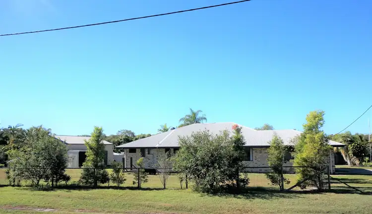 3 Pinta Ct, Cooloola Cove QLD 4580