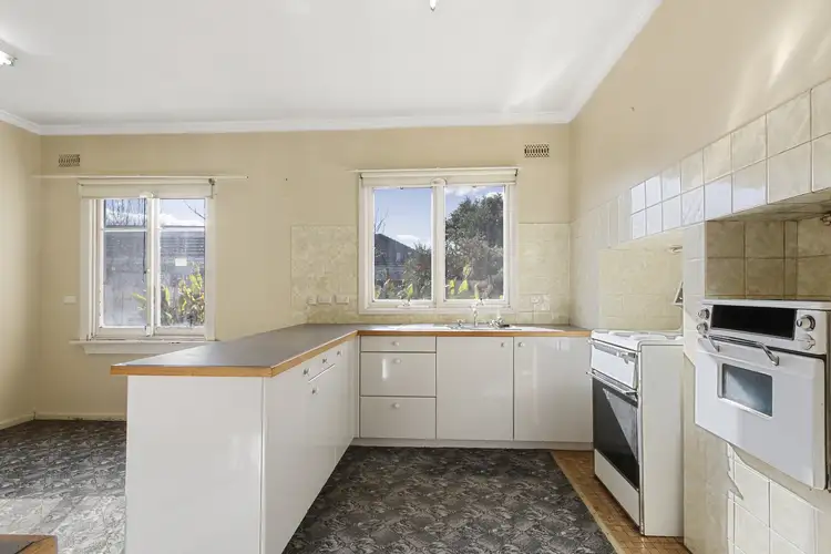 Fifth view of Homely house listing, 29 Day St, Bairnsdale VIC 3875