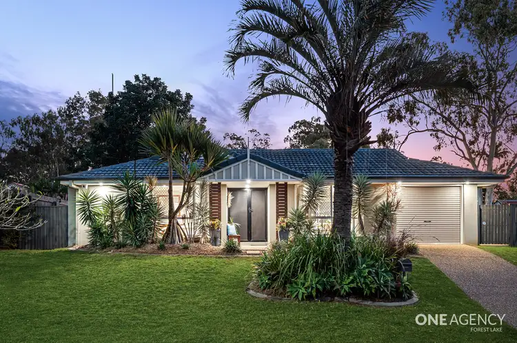 35 Solander Cct, Forest Lake QLD 4078