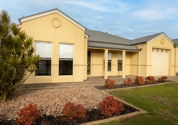 30 John Olsen Dr, Kadina SA 5554