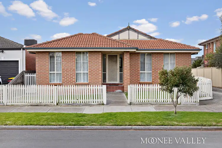 Main view of Homely unit listing, 1/20 Highlands Avenue, Airport West VIC 3042