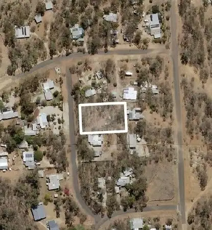 12 Finn Hill Dr, Sapphire QLD 4702