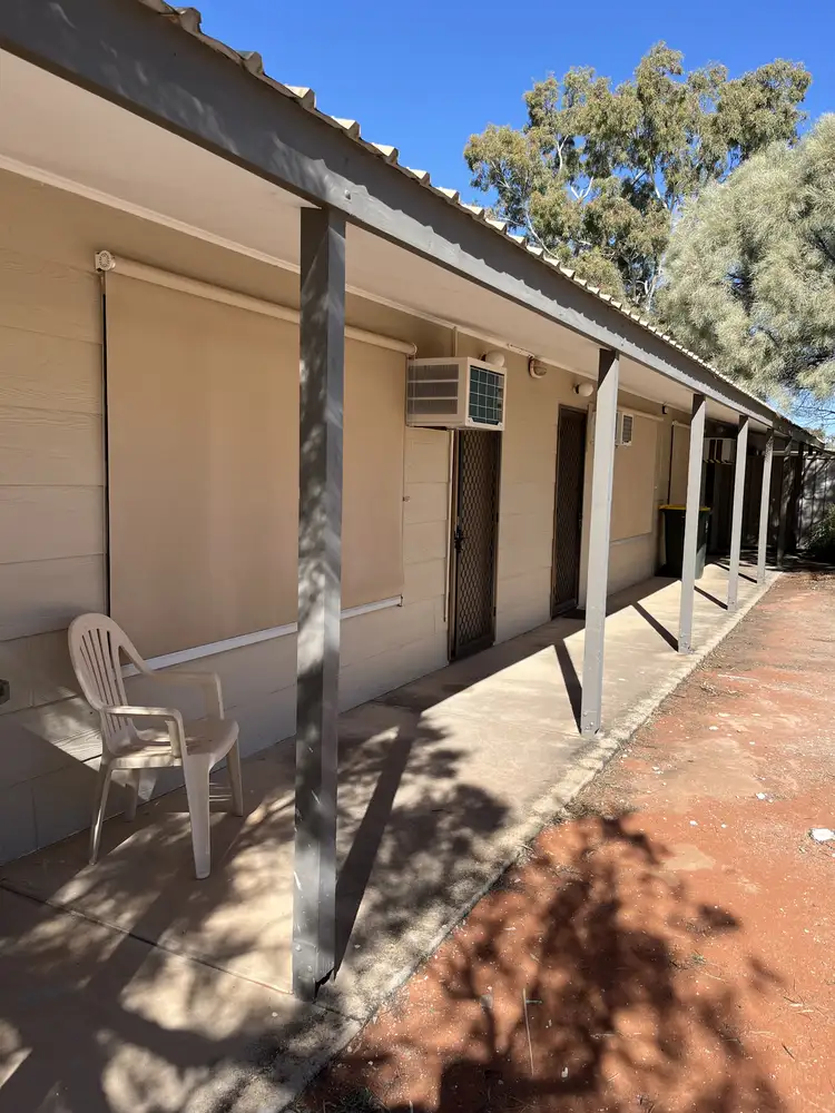 Unit 11/6-8 Kennebery Crescent, Roxby Downs SA 5725