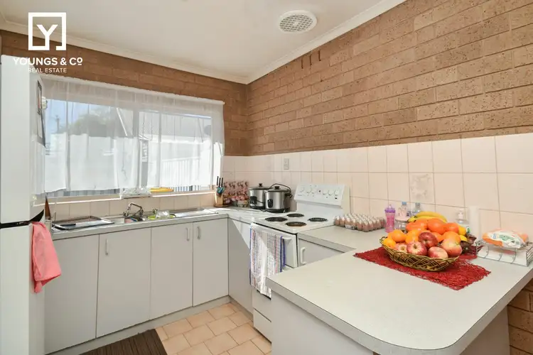 Fourth view of Homely unit listing, 11A Granthorn St, Shepparton VIC 3630