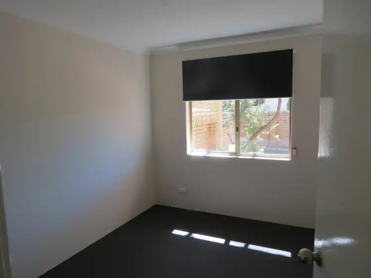 Sixth view of Homely villa listing, Unit 11/5 Park Rd, Midvale WA 6056