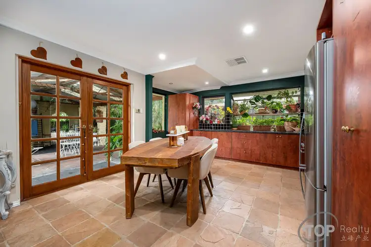 13 Burren Gate, Willetton WA 6155