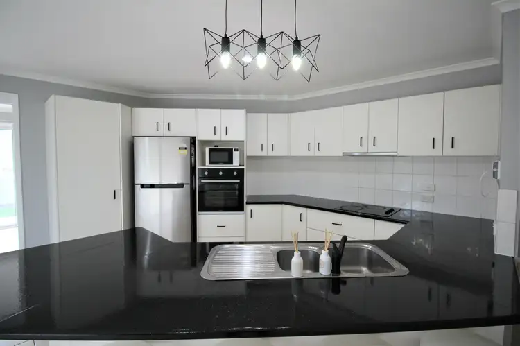 Fourth view of Homely rural property listing, 5 Lewis Ct, Lockyer Waters QLD 4311