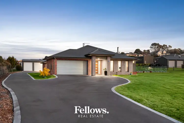 2 Shady Close, Drouin VIC 3818