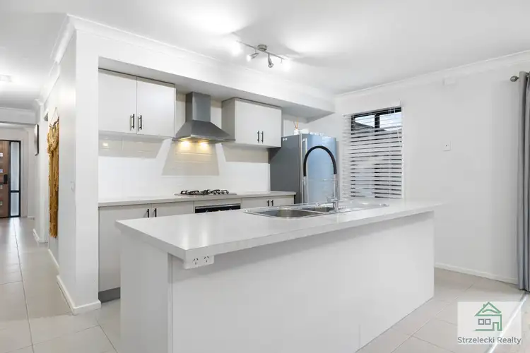 Second view of Homely house listing, 18 Villeneuve Dr, Trafalgar VIC 3824