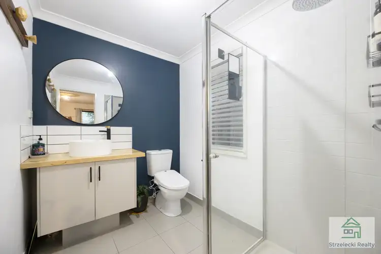 Seventh view of Homely house listing, 18 Villeneuve Dr, Trafalgar VIC 3824