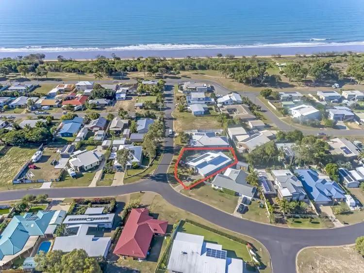2 Elm St, Moore Park Beach QLD 4670