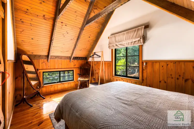 Fifth view of Homely house listing, 19 Happy Go Lucky Rd, Walhalla VIC 3825