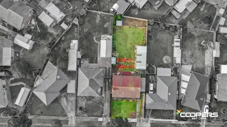 5 Olney Ave, Thomson VIC 3219