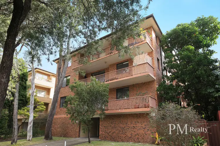 Main view of Homely unit listing, 8/27-29 Trafalgar St, Brighton-le-sands NSW 2216