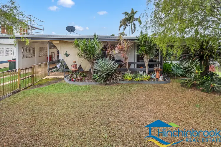 112 Bowen St, Cardwell QLD 4849
