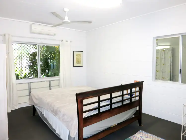 Sixth view of Homely semi-detached listing, 10 Raleigh St, Cardwell QLD 4849