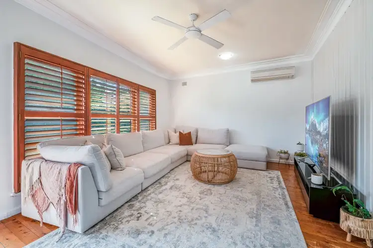 Fifth view of Homely house listing, 6 Belmont Cres, Belmont NSW 2280